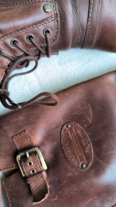 Tommy Hilfiger 39 elegante si sanatoase