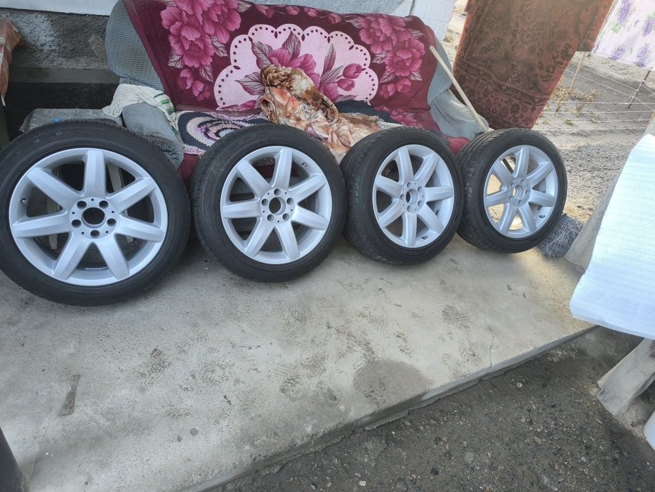 Продам диски с резиной