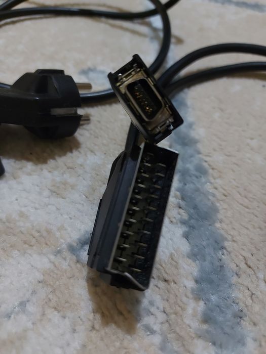 Компьютерные кабели, переходники, роутер TP-Link