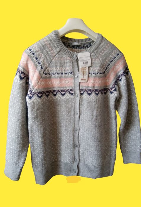 НОВА  ЖИЛЕТКА WAIKIKI  с дълъг ръкав