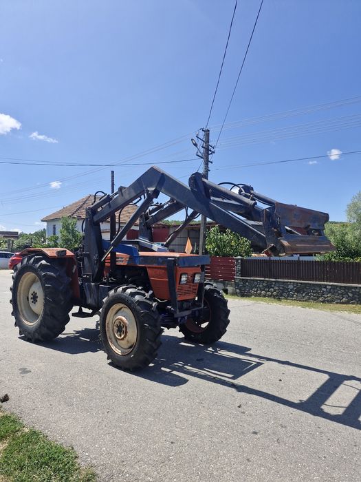 Tractor Same 4×4 cu încărcător frontal!