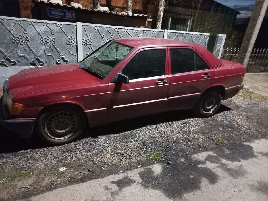 Продам Мерседес 190