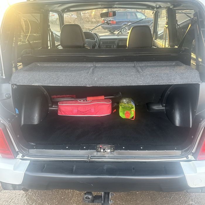 Продаю автомобиль Нива