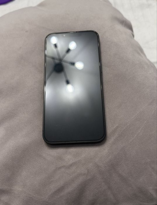 iPhone 16e новый обмен