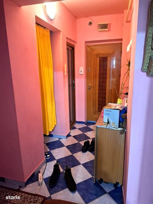 COMISION O , 2 camere decomandat | Etaj 3/4 | Centrală proprie
