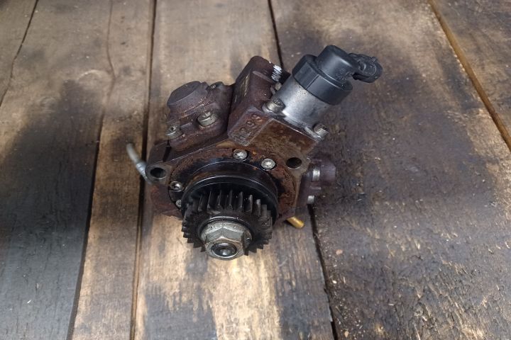 POMPA INALTA PRESIUNE 2.0 0445010170 Nissan Qashqai  seria