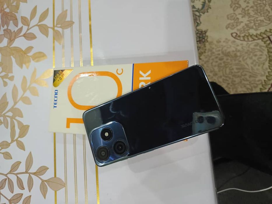 Tecno spark 10 c