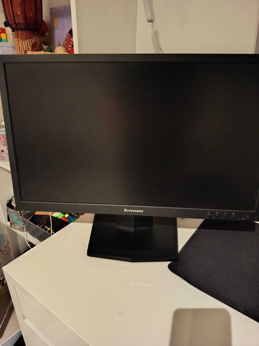 Monitor 24", LENOVO
