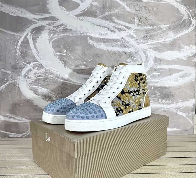 Vand louboutin gold toate marimile dispomibile