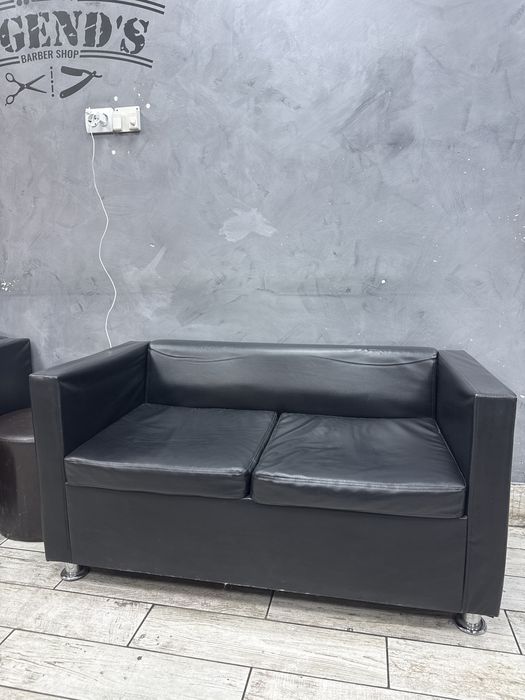 Vand mobila de frizerie