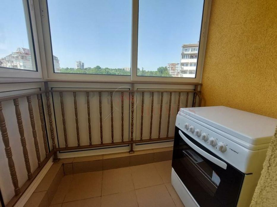 Дава се под наем Двустаен апартамент в Велико Търново, Колю Фичето - 68 кв.м за 359.04 € - Снимка #8