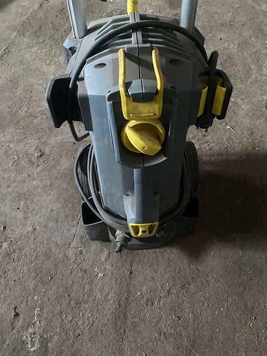 Мойка высокого давления Karcher