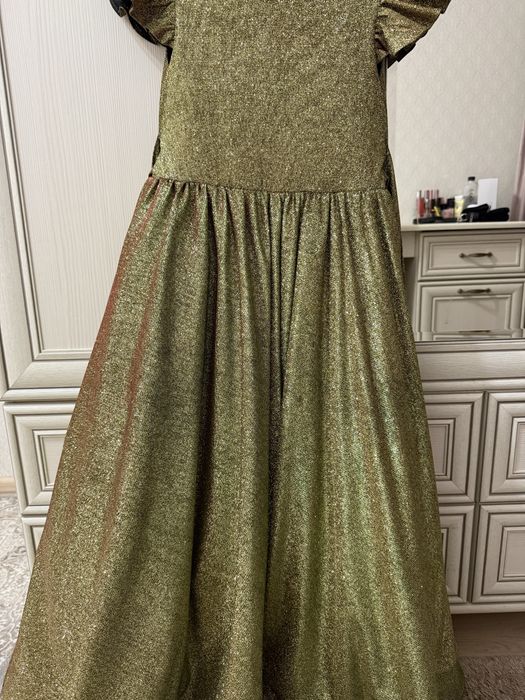 Нарядное платье для девочек