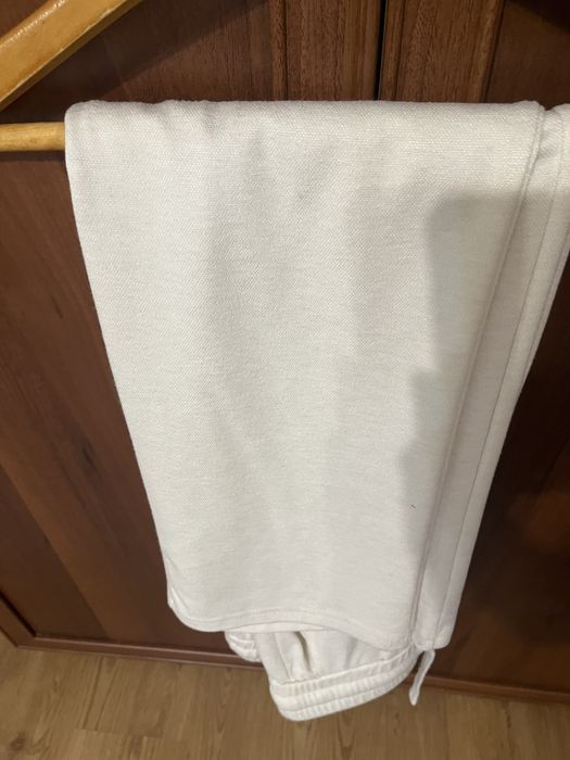 Продам брюки женские черные