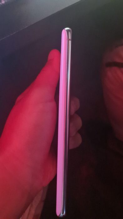 Samsung   s20 fe