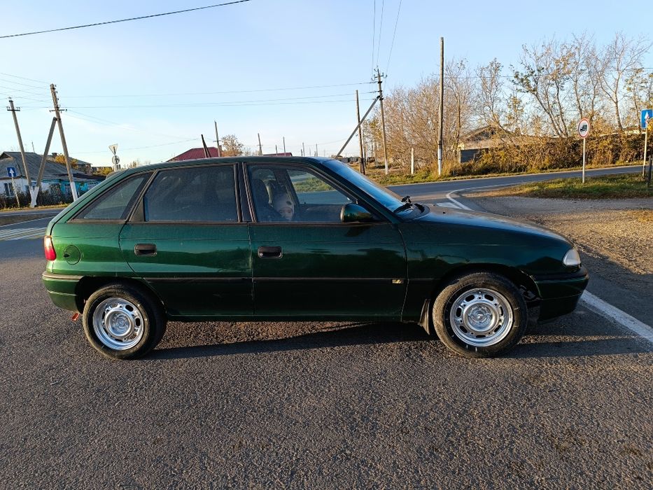 Продам Опель астра