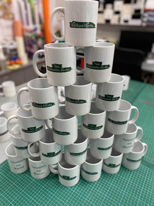 Чаши с печат на снимка, текст и лого