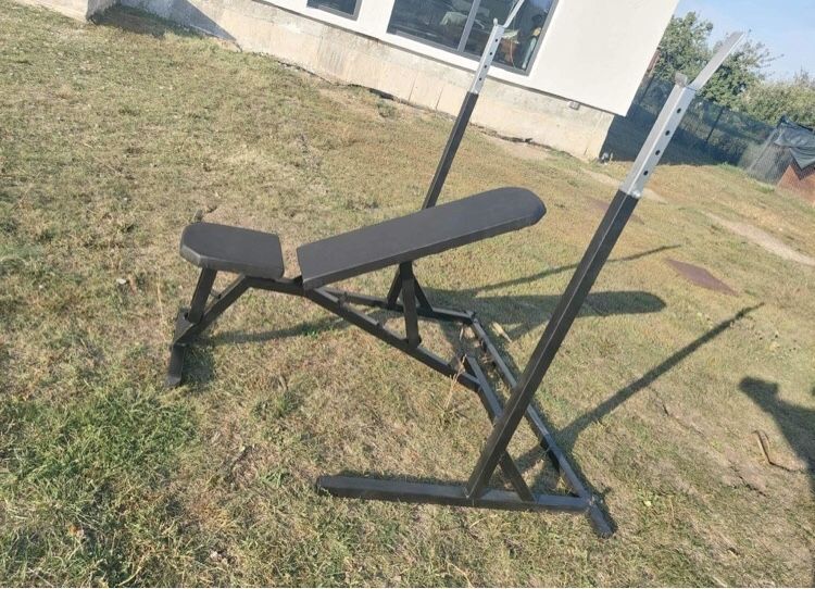 Стойки за клек и Лежанка