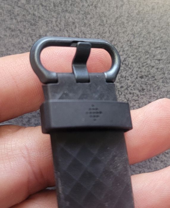 Fitbit Charge 4 за части