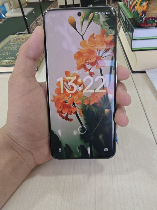 Xiaomi 14 pro 12/256 China