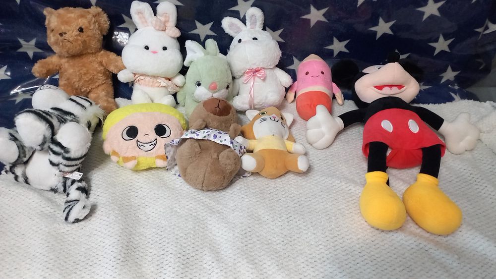 Продам мягкие игрушки новые