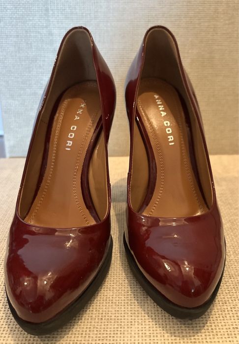 Pantofi eleganti din piele lacuita, culoare visiniu