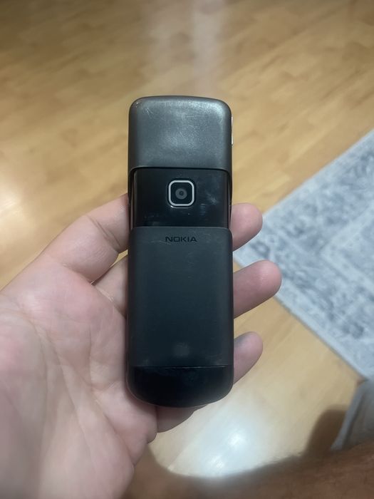 Nokia 8600 luna ! Functional ! Stare buna !