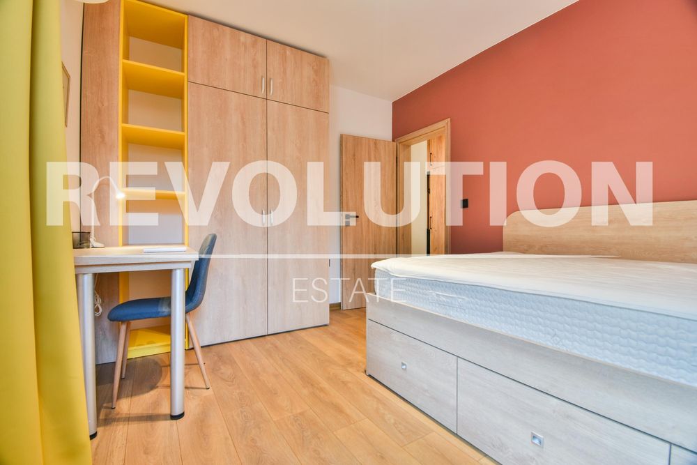 Тристаен апартамент в ж.к. Лозенец .