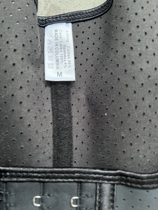 Корсет новый размер  М