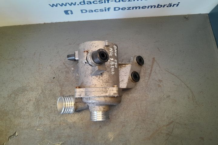 Pompa apa 702853 702853 BMW Seria 3 E93