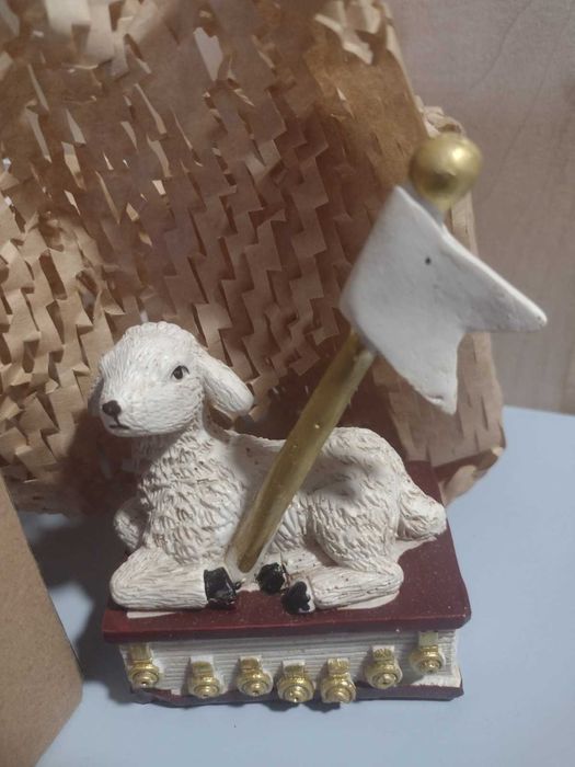 НОВО! Красива детайлна статуетка Агне 3D