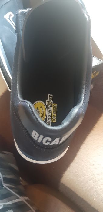 Продам рабочие красовки .45раз.