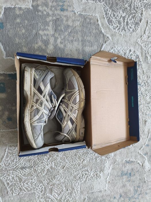 Кроссовки asics Gel-Kahano 8