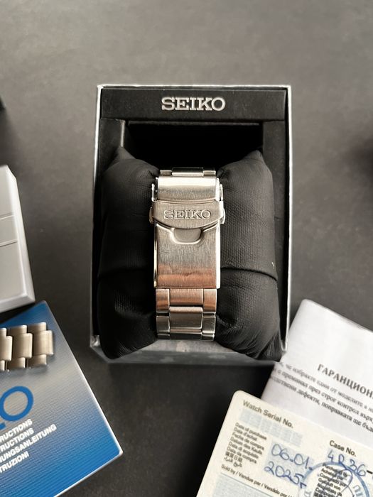 Seiko 5 Sports Pepsi