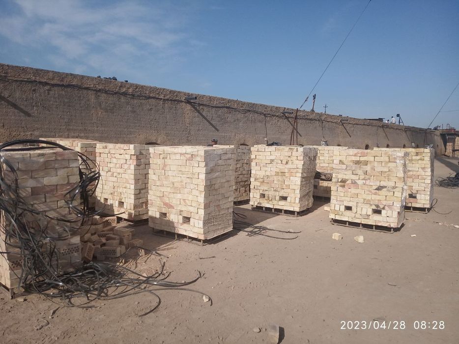 Кирпич женный полтара даставка по вызову