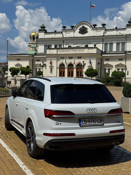 Audi Q7 s line 5.0 tdi