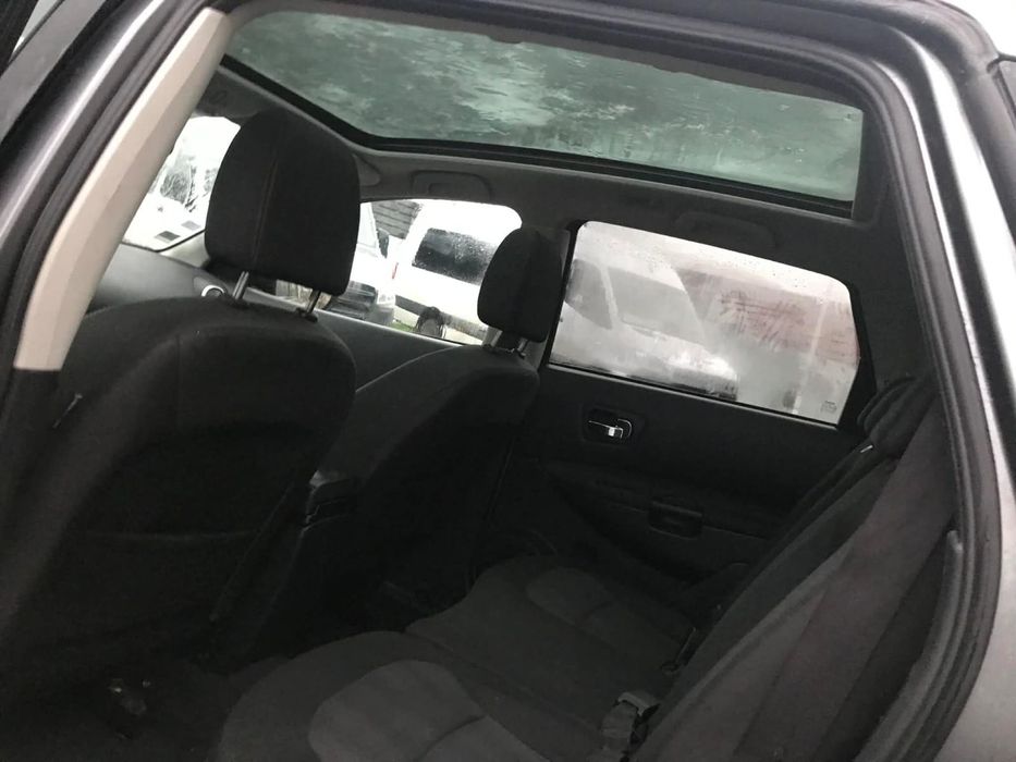 Vand Nissan qashqai 2013