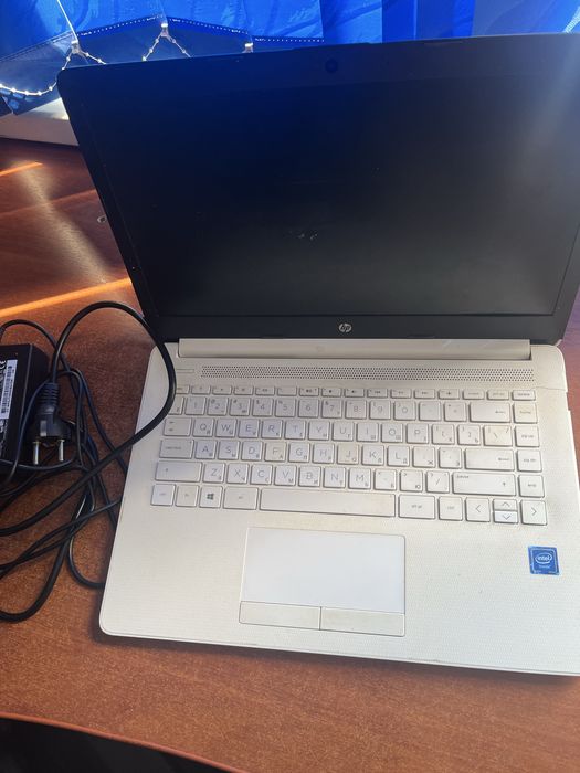 Ноутбук HP Laptop 14
