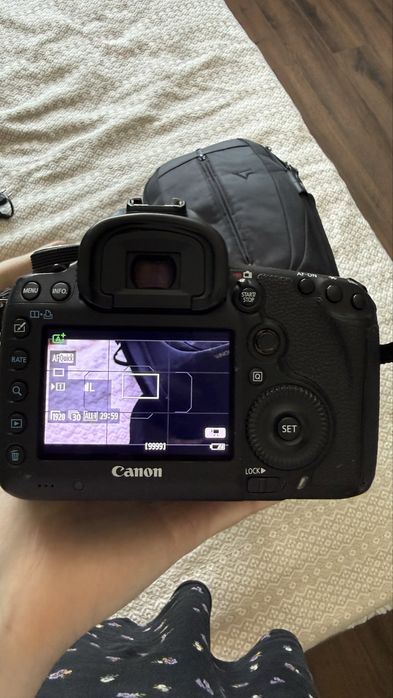 продам Canon Mark III 5D