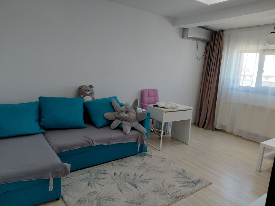 Vând apartament 2 camere  zona cin cin