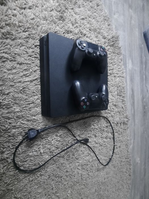 Продам PlayStaition4, ps4-1тб