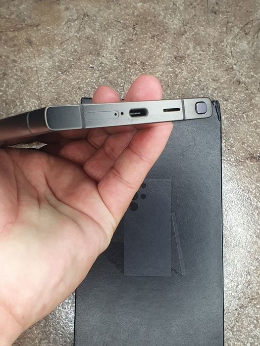 Samsung galaxy S 24 Ultra 5G 12/256GB