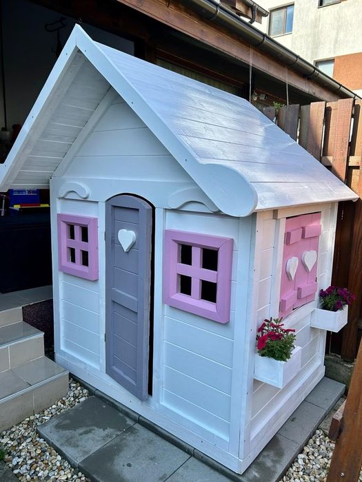 Casute pentru copii, locuri de joaca, casute de gradina