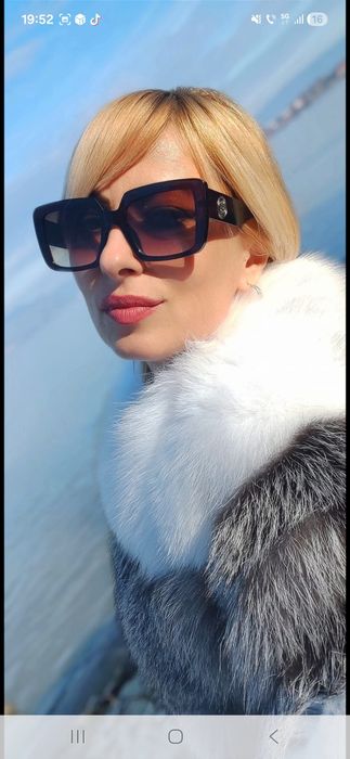 Haina blană vulpe  cu gluga si mâneci detașabile