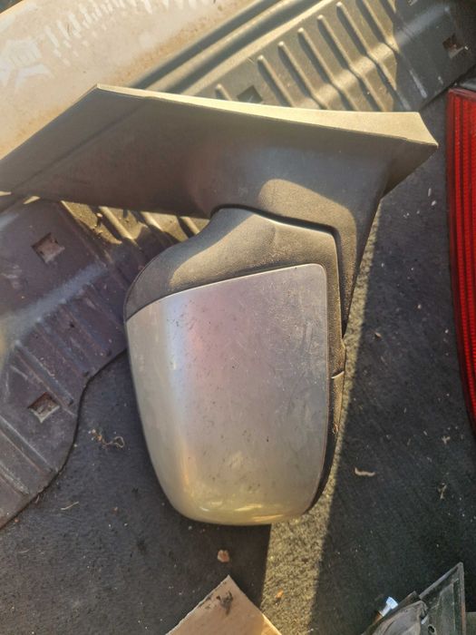 Oglinda dreapta electrica ford focus