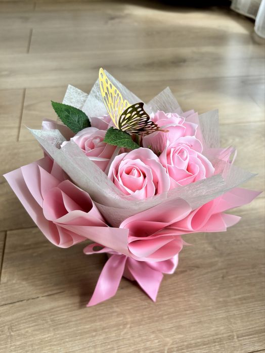 Мини букет за подарък