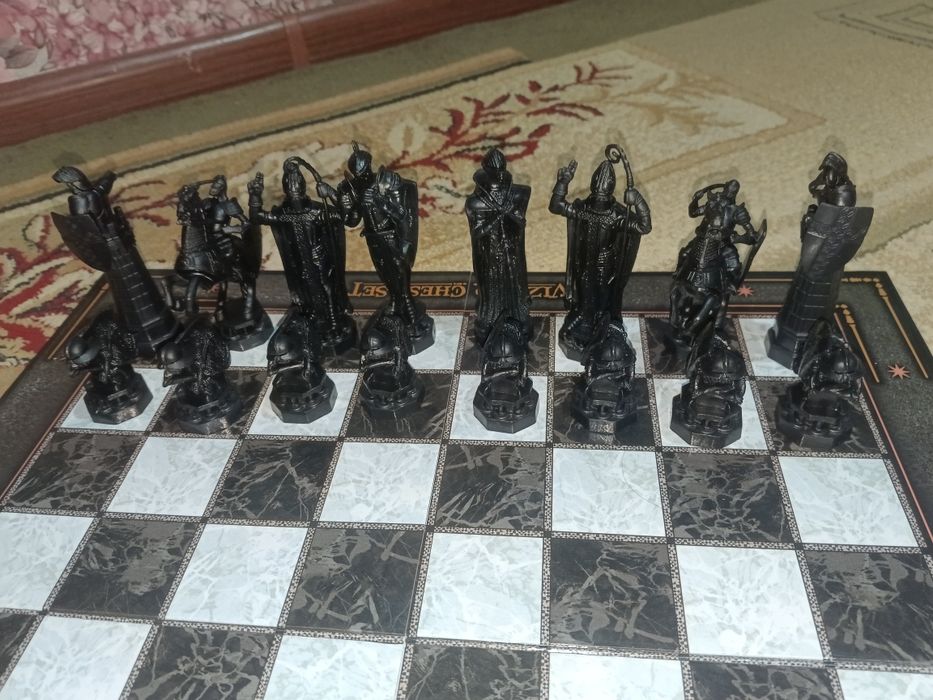 Продам шахматы Гарри Поттер