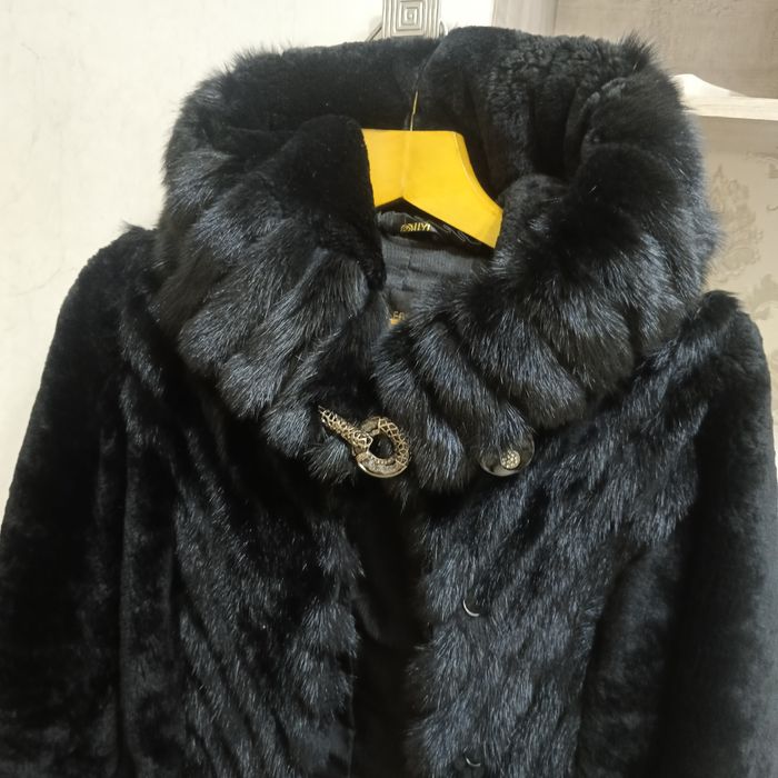 Продам шубу Мутон