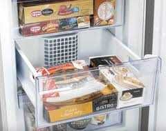 Нов инверторен хладилник с фризер Беко/Beko 202 см