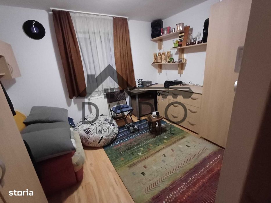 Oferim spre vânzare apartament cu 3 camere Dambu Pietros